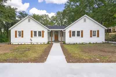 Image de Cozy 4br Cottage in Downtown Warm Springs