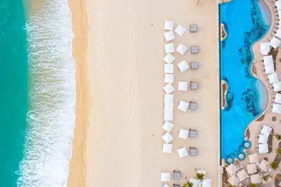 Image de Three Bedroom Ocean Front Penthouse on Golden Beach in Los Cabos