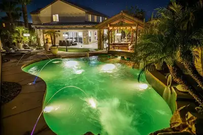 Image de Casa Luna-Pickleball, Pool\/Spa, Music, Putting Green