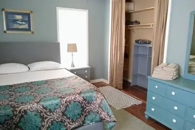 Image de Home Away from Home in San Antonio, Texas