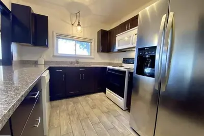 Image de Family cabin, 3bedroom, waterfront, close to everything
