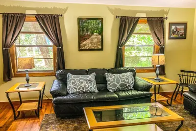 Image de 3 Bedroom Lake Home on Morris Lake