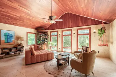 Image de The Old Bee, 2300 sqft private home 15 mins from Asheville or Black Mountain