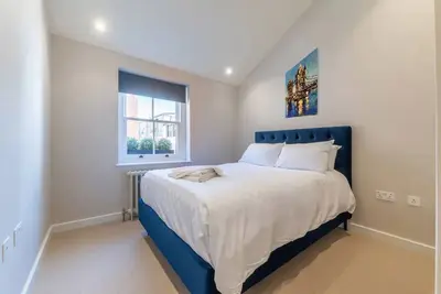 Modern 2bed 2bath Marylebone