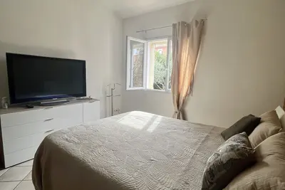 Image de Magnifique villa avec jacuzzi et grand jardin