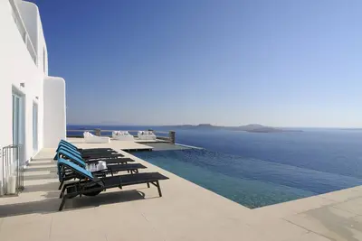 Image de Modern Cycladic Pure Luxury Villa/Amazing Sunset View/Helipad