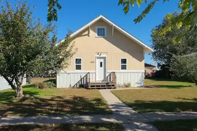 Image de Four Season Inn. . . Peaceful Town Living. . . four bedrooms