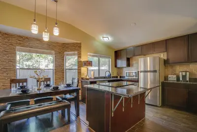 Image de Family-Friendly San Antonio Abode w/ Patio!