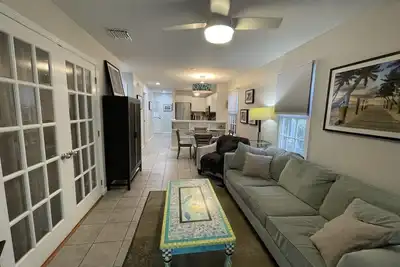 Image de Great Location- Remodeled Condo- Old Town-Truman Annex Close to all attractions