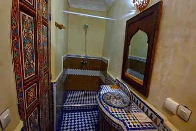 Image de Suite avec 4lits dans un Riad luxueuse a fes