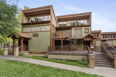 Image de Air Conditioning, Lovely Studio, Hot Tub, Pool!