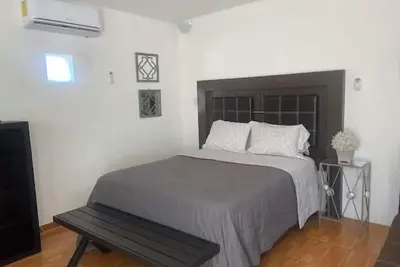 Nice apartment Minisplit Wifi high speed. Complete kitchen