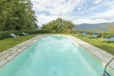 Image de Merveilleuse maison de vacances avec piscine privée, Wifi, Tv, patio, animaux admis et parking