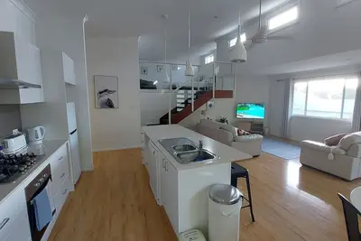 Image de Townhouse close to shelly beach Port Macquarie