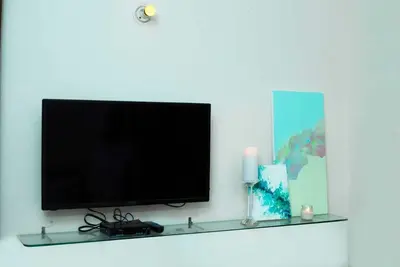 Image de Lovely 1 Bedroom serviced Apartment with covered parking