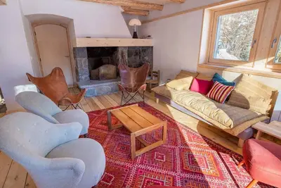 Image de Chalet spacieux Méribel · Ski aux pieds · Cheminée
