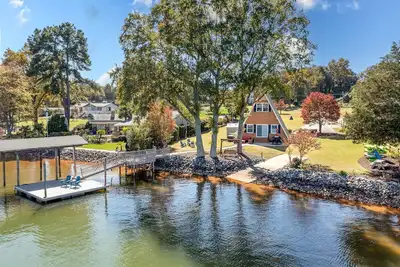 Image de Lake Escape's Water's Edge