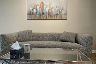 Image de Lovely two bed room condo at prime location!