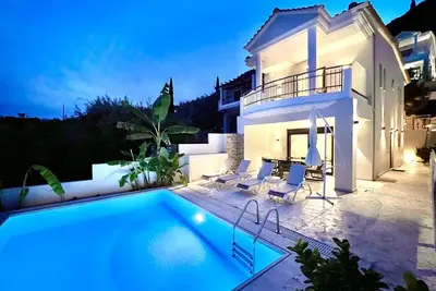 Image de Luxury Villa Agios Dimitrios with private pool