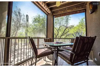 Image de Refreshing Desert Oasis🌵:1st F, Views, Heated Pools, Spas, Massage Chair.