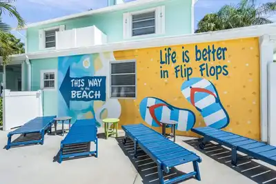 Image de Walk to the beach and village - Gulf Villa