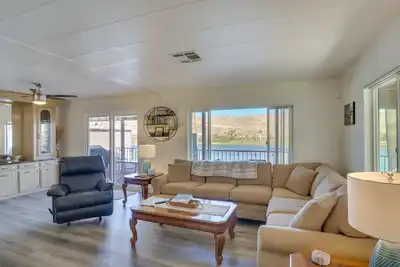 Image de Riverfront Bullhead City House w/ Balcony!