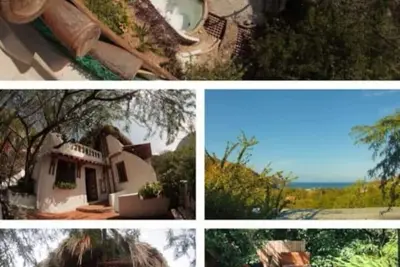 Upper apartment in Mediterranean-style villa + 2 plunge pools