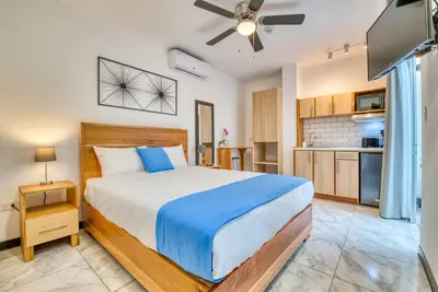 Image de Modern Apartment in San Jose Downtown with patio!