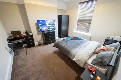 Image de Cosy room close to the city