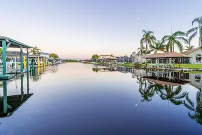 Image de Cozy Riverfront Home with Pool