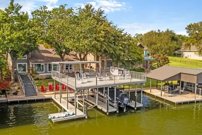 Image de Waterfront House | Outdoor Oasis | Boat Slip | Pet Friendly