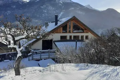 Image de Serre-Chevalier : grande maison chaleureuse