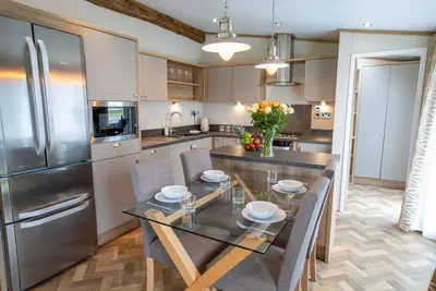 Image de Stewart Resort Lodge 35 - a lodge that sleeps 6 guests in 2 bedrooms