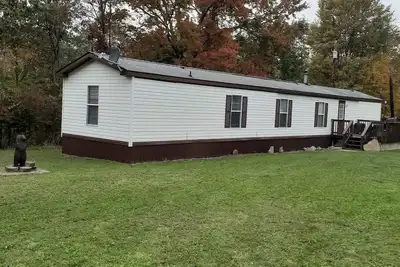 Image de Sharon's Run Lodge is a cozy 3 bedroom/2 bath in the heart of Elk county.