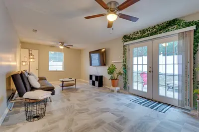 Image de 7 Mi to Dtwn: Little Rock Home Near Interstate
