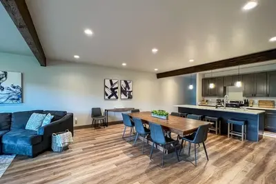 Image de Ski-In Townhome located right on Whitefish Mountain