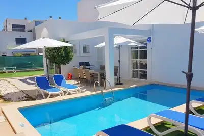 Image de Villa / house near Playa de Muro, pool, garden, 4 bedrooms