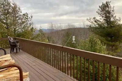 Image de Lazy Bear Lodge: Charming Chalet