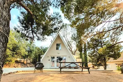 Image de Cozy A-Frame With Mountain Views, Near Hot Springs