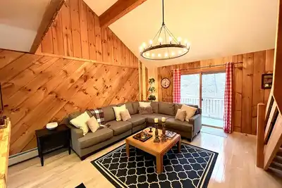 Image de Ski-In condo at Mount Snow with Fireplace, Bears Crossing