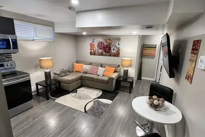 The Pavilion - Modern and Exquisite Suite in Brighton