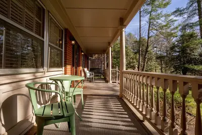 Image de Hilltop at Lake Eden: Private, Wooded Oasis Near Lake Eden!