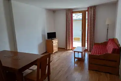 Image de Appartement spacieux Ă 300m des pistes et commerces avec balcon, parking