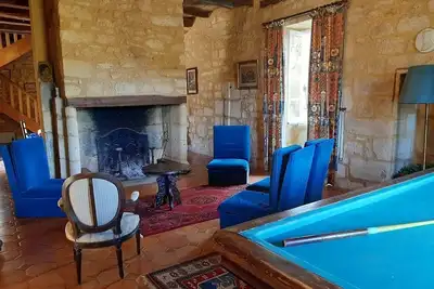 Image de Maison de campagne du XVème avec piscine privée + wifi