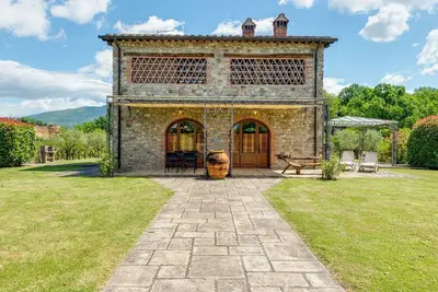 Image de charmante villa en Chianti, Spa, climatisation, piscine, Wi-Fi