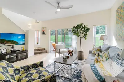 Image de Last Minute Disney Getaway! Private Pool & Themed Bedrooms. Book Now! #43225