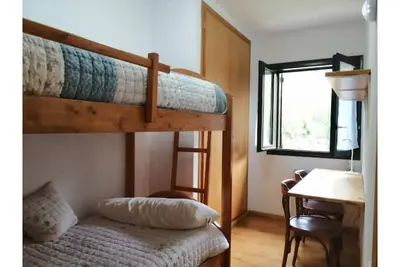 Image de Bright apartment with garden Besiberri 6
