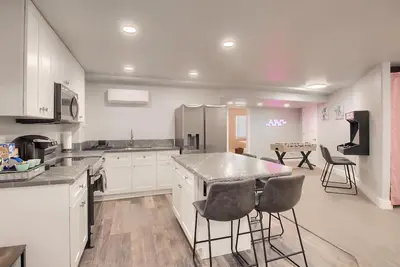 Image de Stylish&Hip+Arcade+PrivateEntry+Kitchen+Patio@Dia