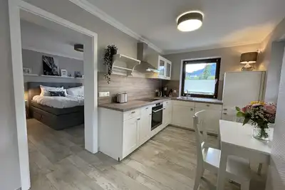 Image de Modern & cozy vacation apartment with large terrace and view of the castle