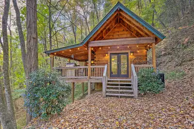 Image de Charming Blue Ridge Cabin w/ Deck + Grill!